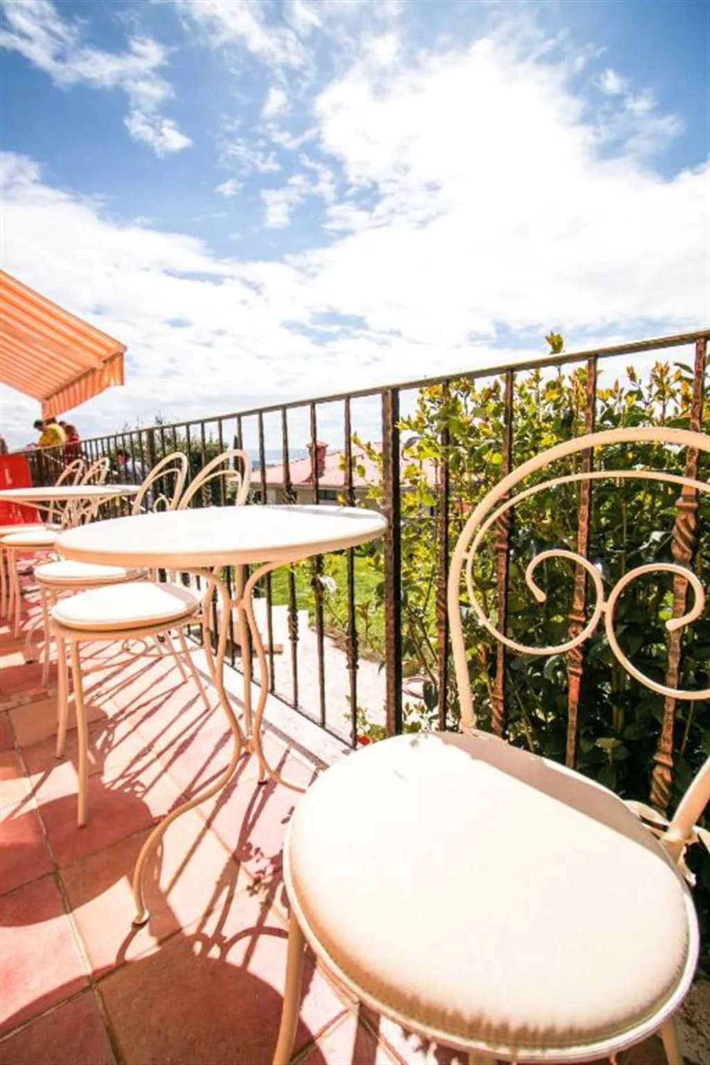 1-Bedroom Apartment with Balcony and Piran Bay View