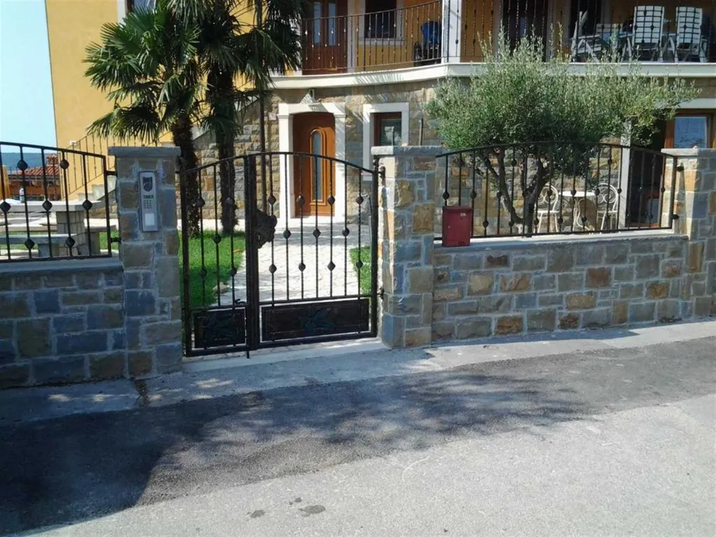 1-Bedroom Apartment with Balcony and Piran Bay View