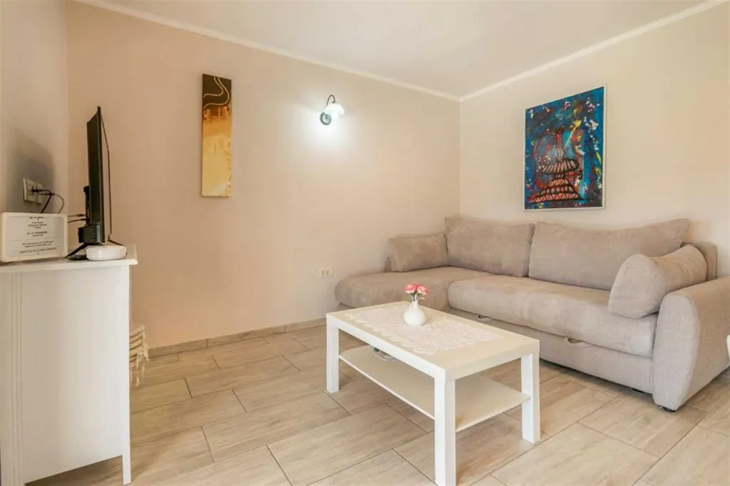 1-Bedroom Apartment with Balcony and Piran Bay View