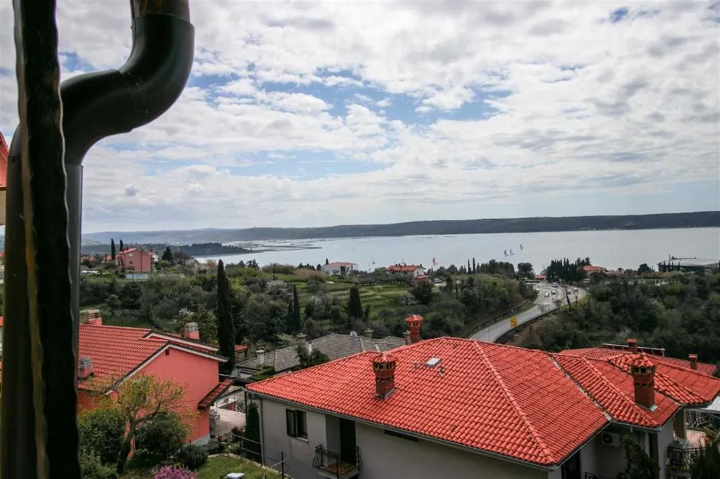 Duplex Apartment in Piran with Balcony and Sea View