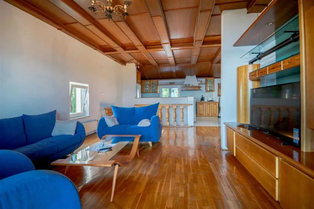 Duplex Apartment in Piran with Balcony and Sea View