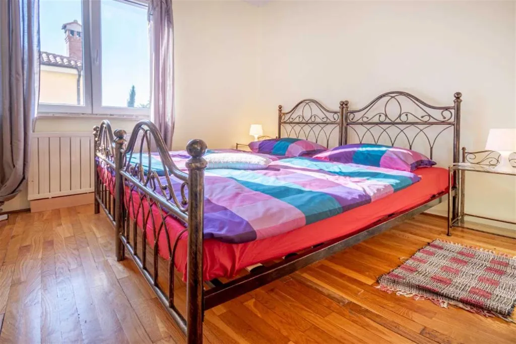 Duplex Apartment in Piran with Balcony and Sea View