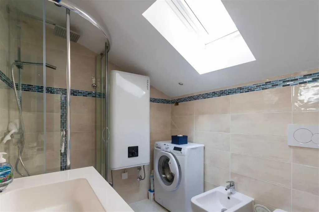 One-Bedroom Apartment with Sea View in Piran