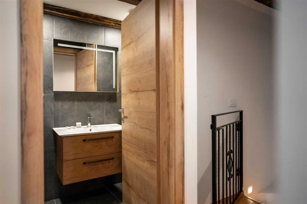 Piran 2-Bedroom Duplex Apartment with Rooftop Terrace