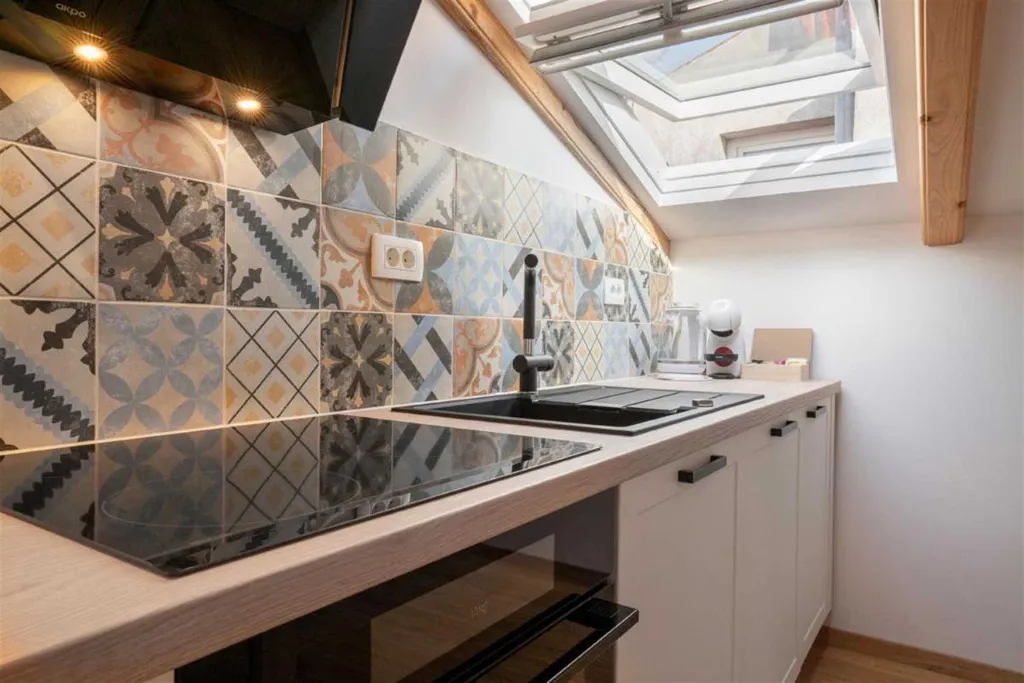 Piran 2-Bedroom Duplex Apartment with Rooftop Terrace