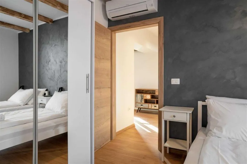 Piran 2-Bedroom Duplex Apartment with Rooftop Terrace