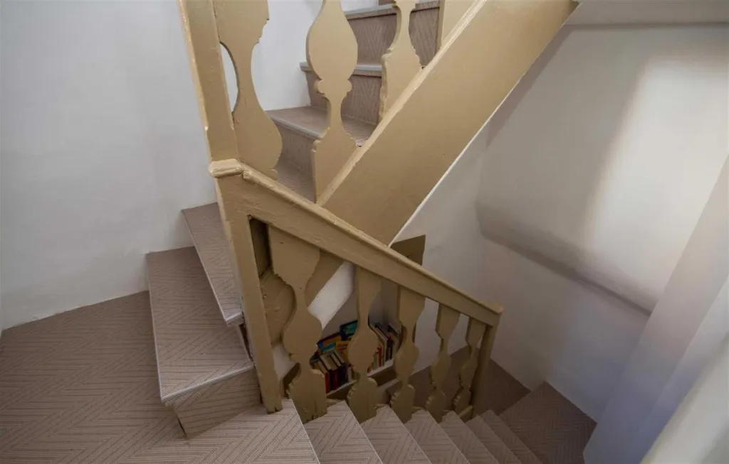 Three-Bedroom Apartment with Terrace in Piran