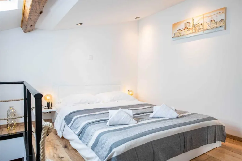 Two-Bedroom Apartment in Piran for 4 Guests