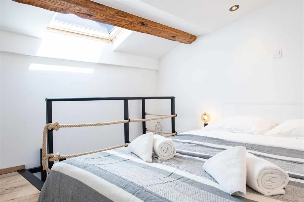 Two-Bedroom Apartment in Piran for 4 Guests