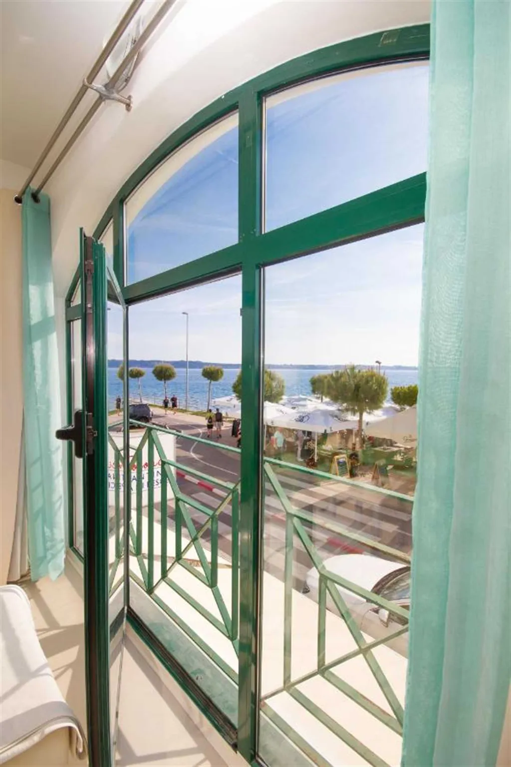 2-Bedroom Apartment in Piran with Sea View