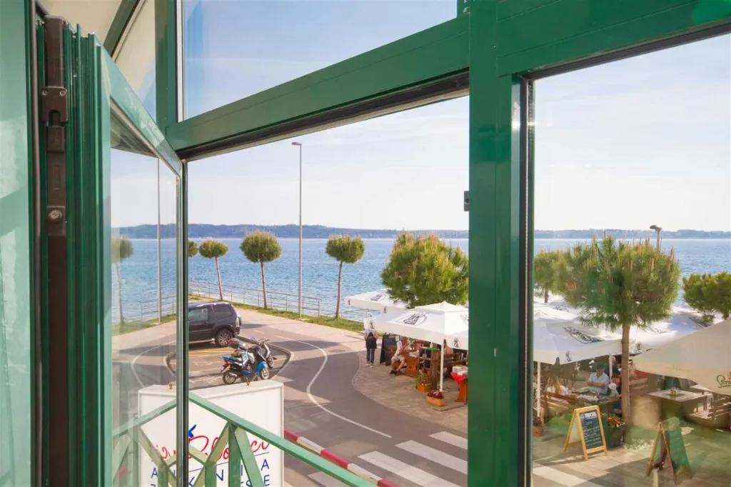2-Bedroom Apartment in Piran with Sea View