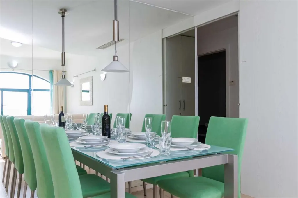 2-Bedroom Apartment in Piran with Sea View