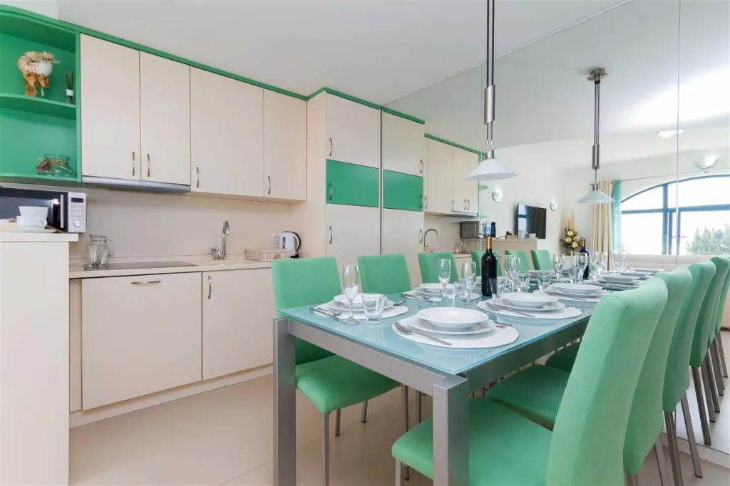 2-Bedroom Apartment in Piran with Sea View