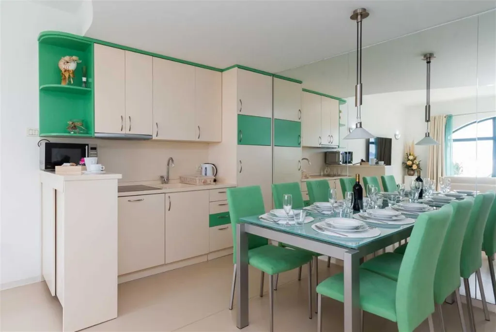 2-Bedroom Apartment in Piran with Sea View