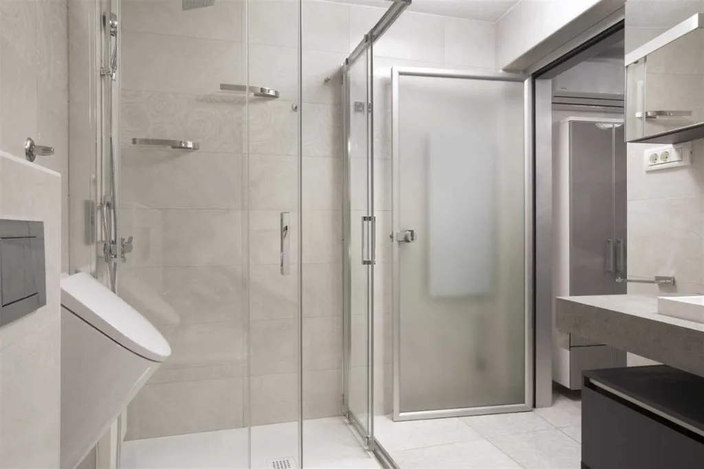 One-Bedroom Apartment with Terrace in Piran