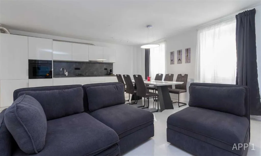 Two-Bedroom Apartment with Tartini Square View, Piran