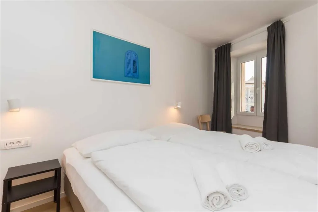 One-Bedroom Apartment in Piran with Landmark Views