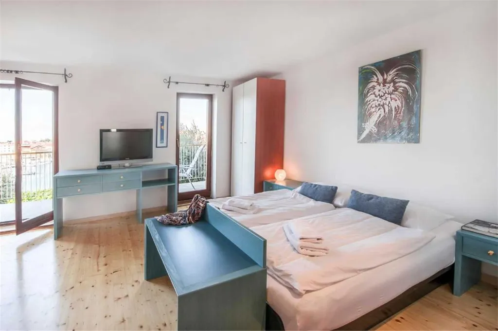 Holiday House with Terrace and Sea Views in Piran