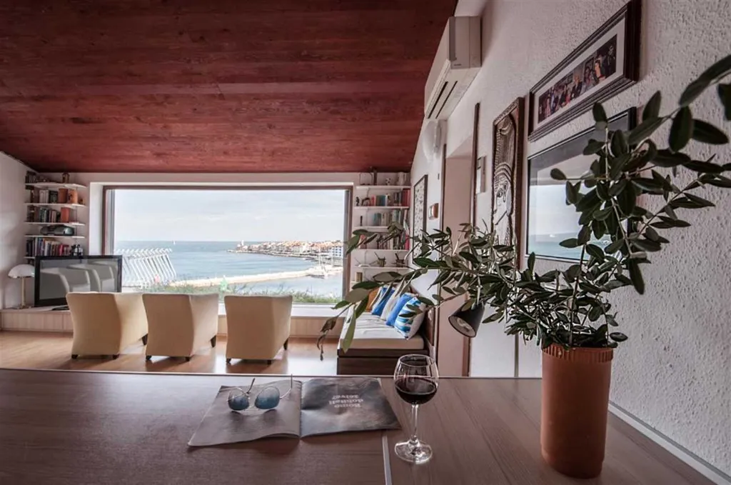 Holiday House with Terrace and Sea Views in Piran