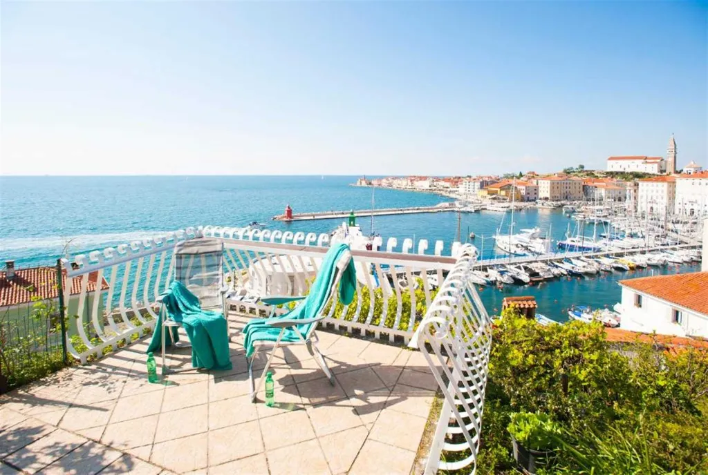 Holiday House with Terrace and Sea Views in Piran