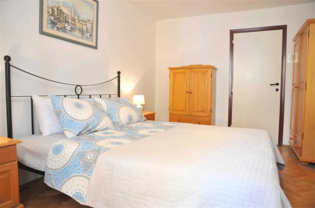 Two-Bedroom Apartment in Piran with Sea View Terrace