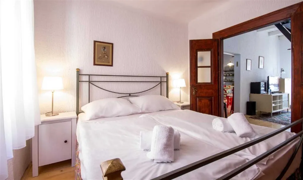 One-Bedroom Apartment in Piran with Rooftop Terrace