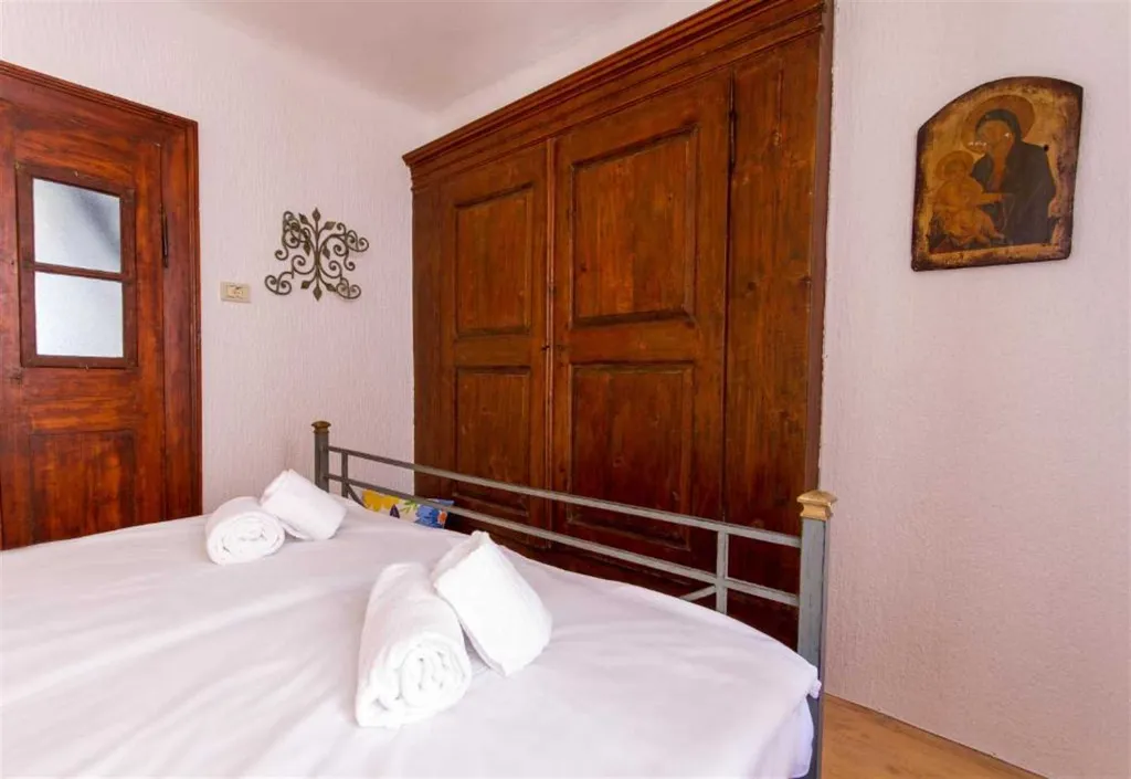 One-Bedroom Apartment in Piran with Rooftop Terrace