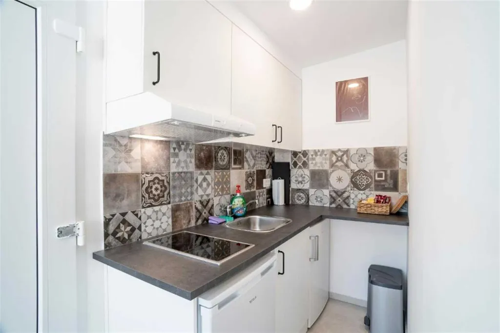 Koper Studio Apartment for 2 with Terrace Jacuzzi