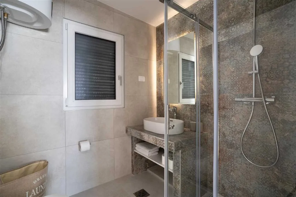 Koper Studio Apartment for 2 with Terrace Jacuzzi