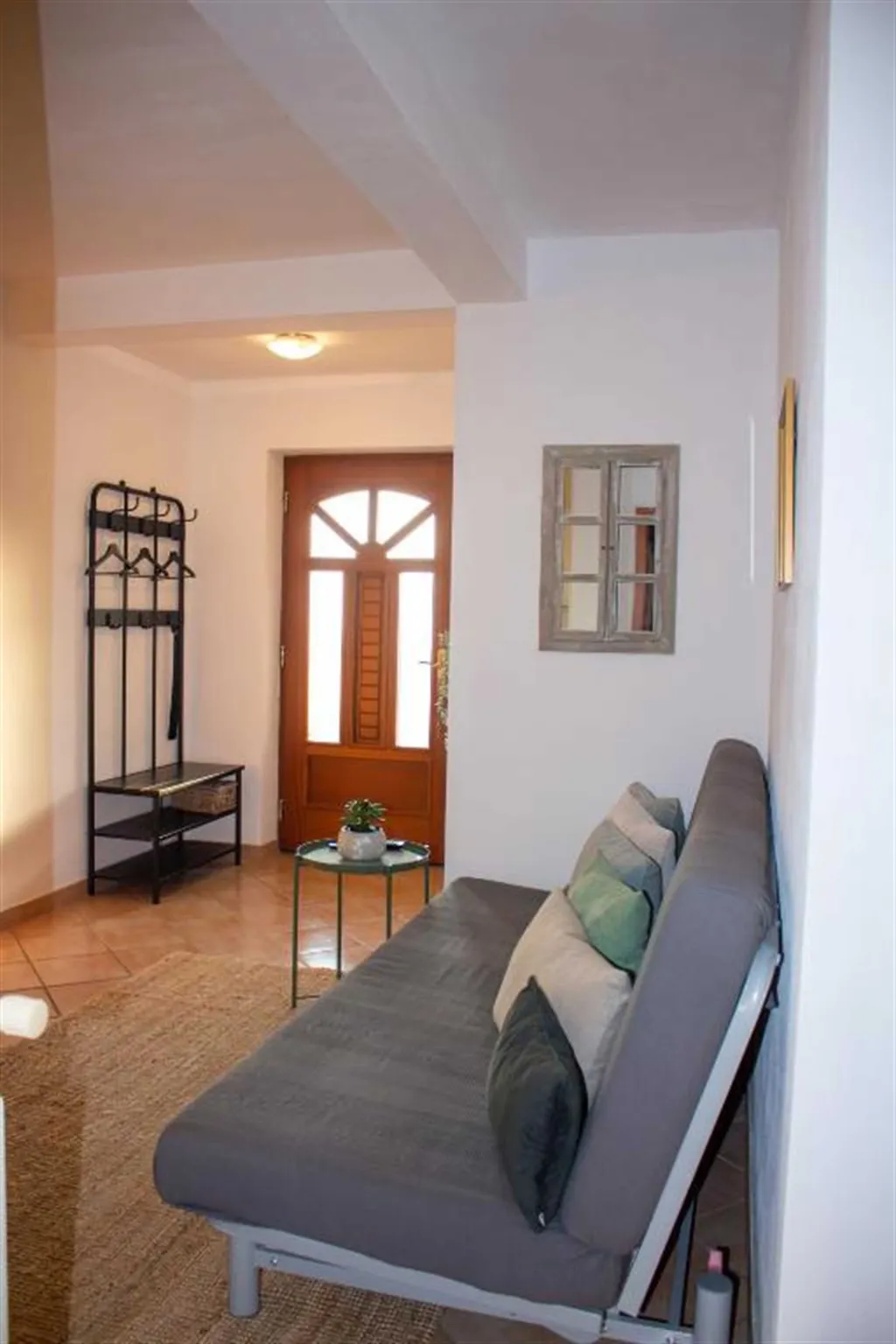 Two-Bedroom Apartment with Sea Views in Izola