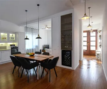 3-Bedroom Holiday House in Izola for 6