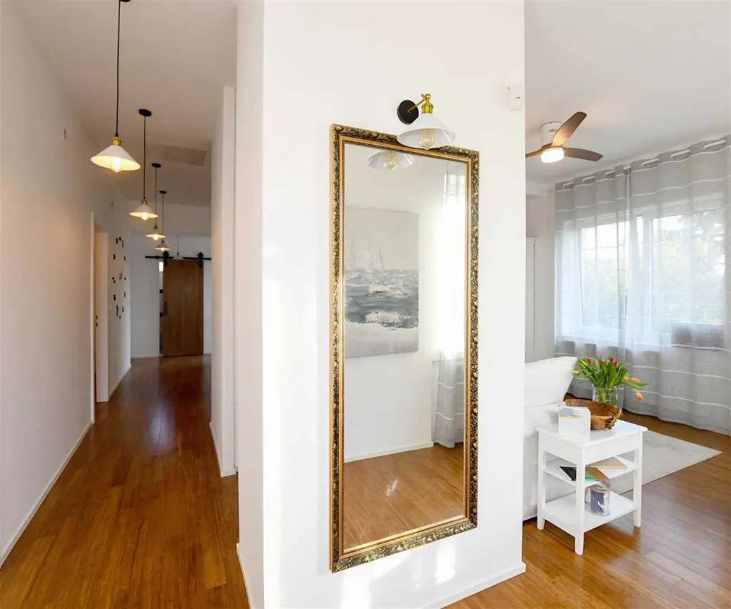 3-Bedroom Holiday House in Izola for 6