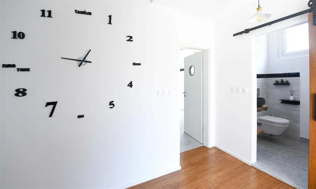 3-Bedroom Holiday House in Izola for 6