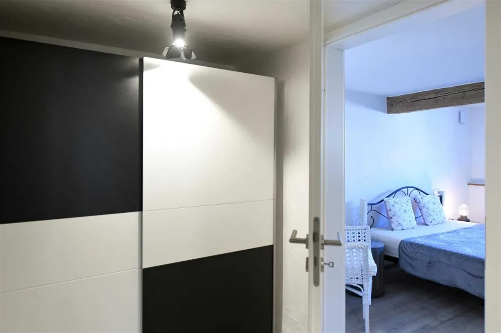 3-Bedroom Holiday House in Izola for 6