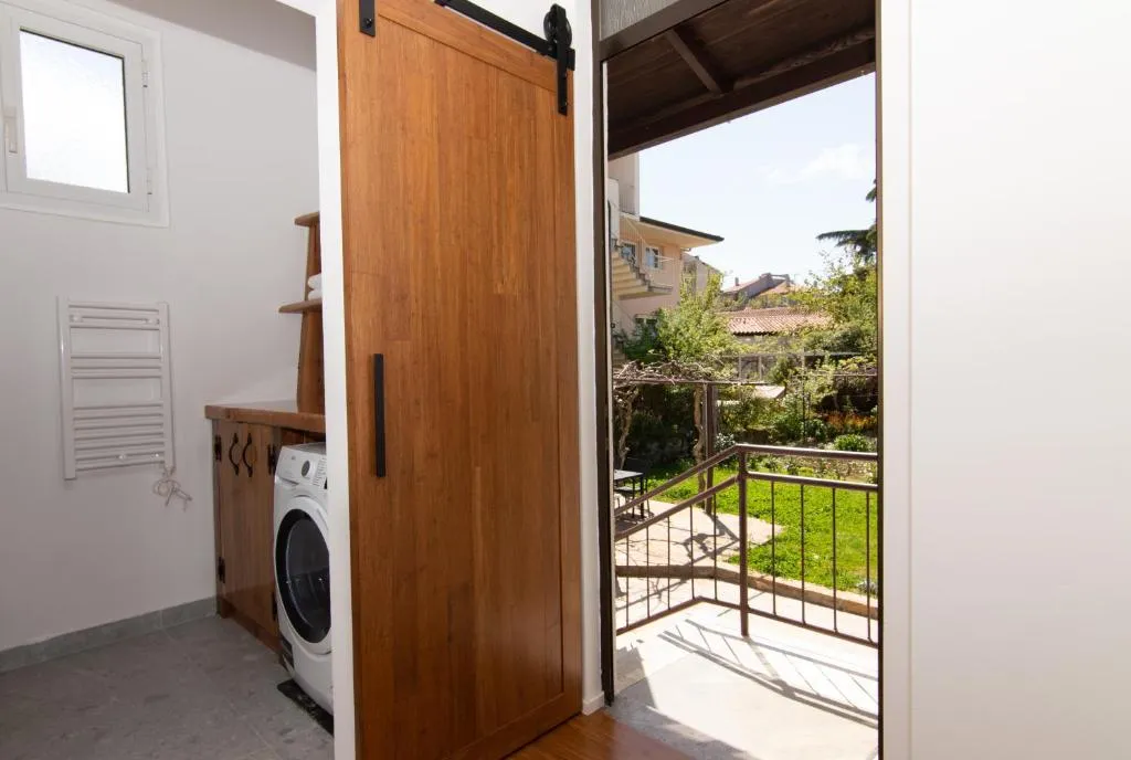 2-Bedroom Apartment in Izola for up to 4 Guests