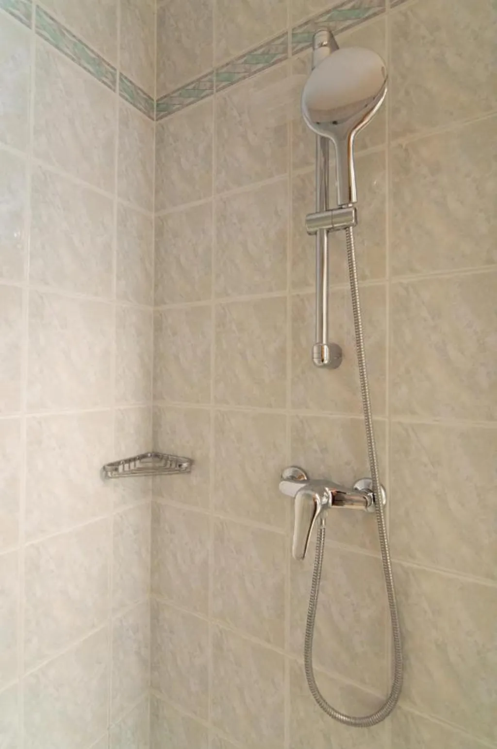 Beachfront 2-Bedroom Apartment in Piran for 4