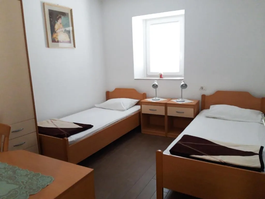Two-Bedroom Apartment in Koper for 4 Guests