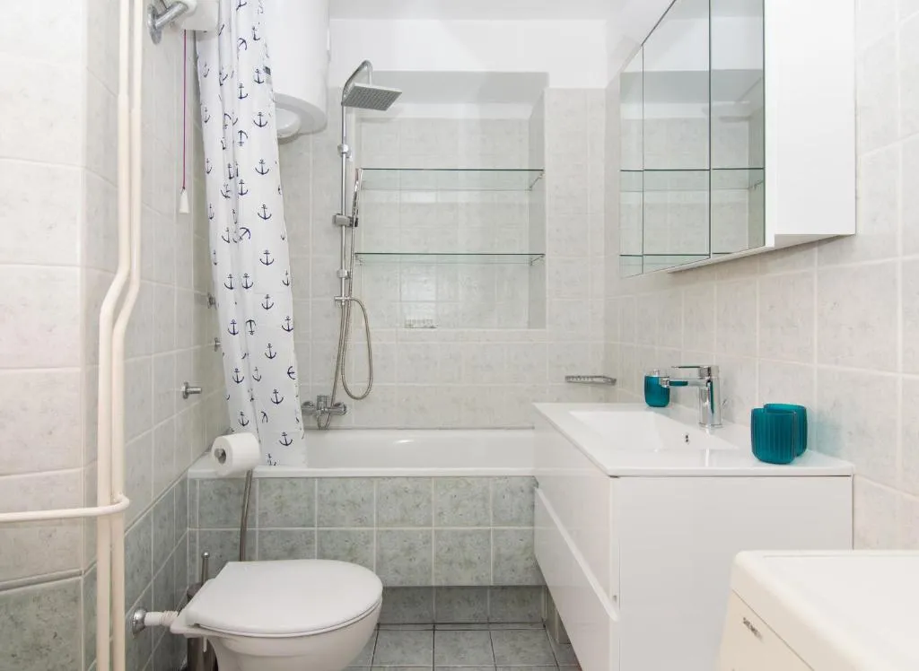 3-Bedroom Apartment in Piran for Up to 6