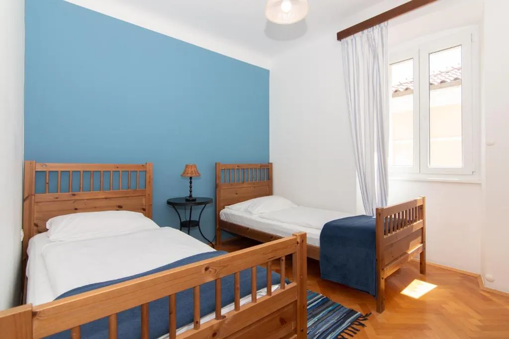 Two-Bedroom Apartment for 4 in Piran