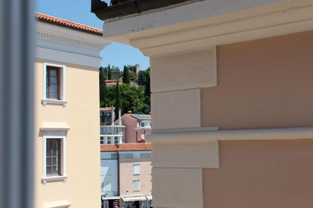 Two-Bedroom Apartment for 4 in Piran