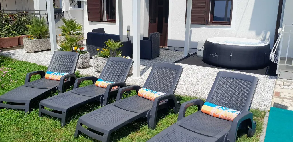 Sečovlje Studio Apartment for 2 with Garden Views