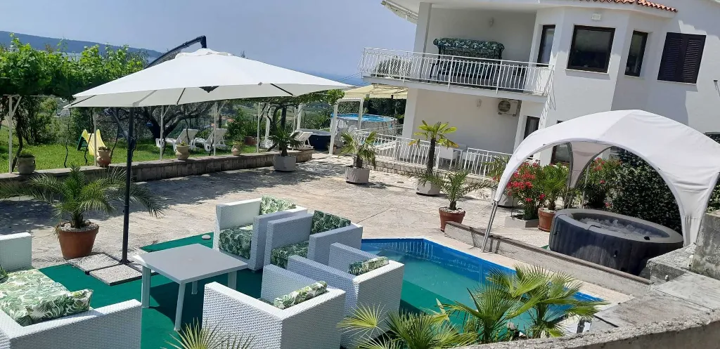 Sečovlje Studio Apartment for 2 with Garden Views