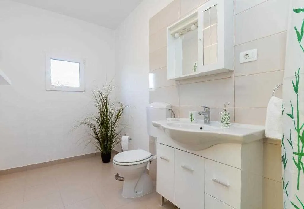 Studio Apartment with Balcony in Portorož (Up to 3)