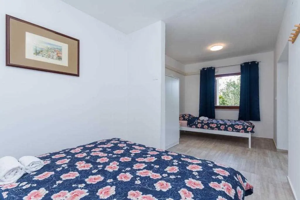 Studio Apartment with Balcony in Portorož (Up to 3)