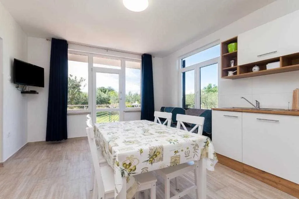 Studio Apartment with Balcony in Portorož (Up to 3)