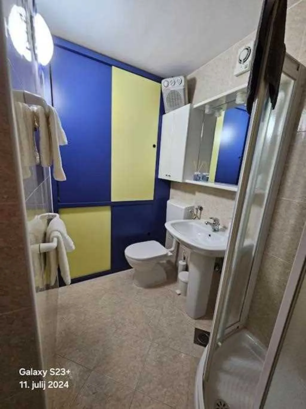 One-Bedroom Apartment with Rooftop Terrace in Piran