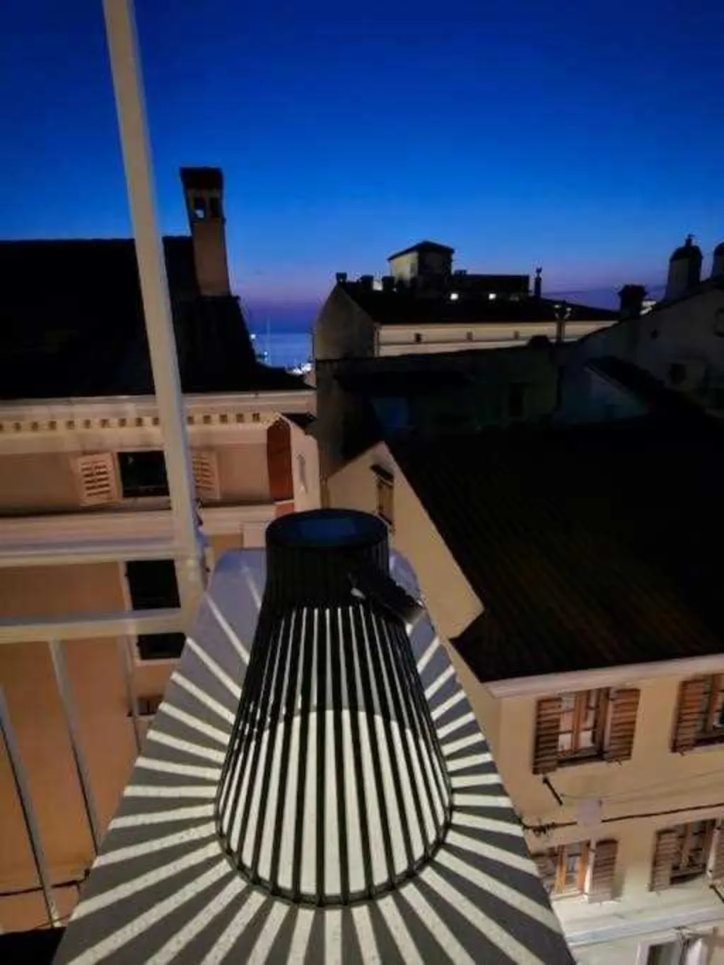 One-Bedroom Apartment with Rooftop Terrace in Piran