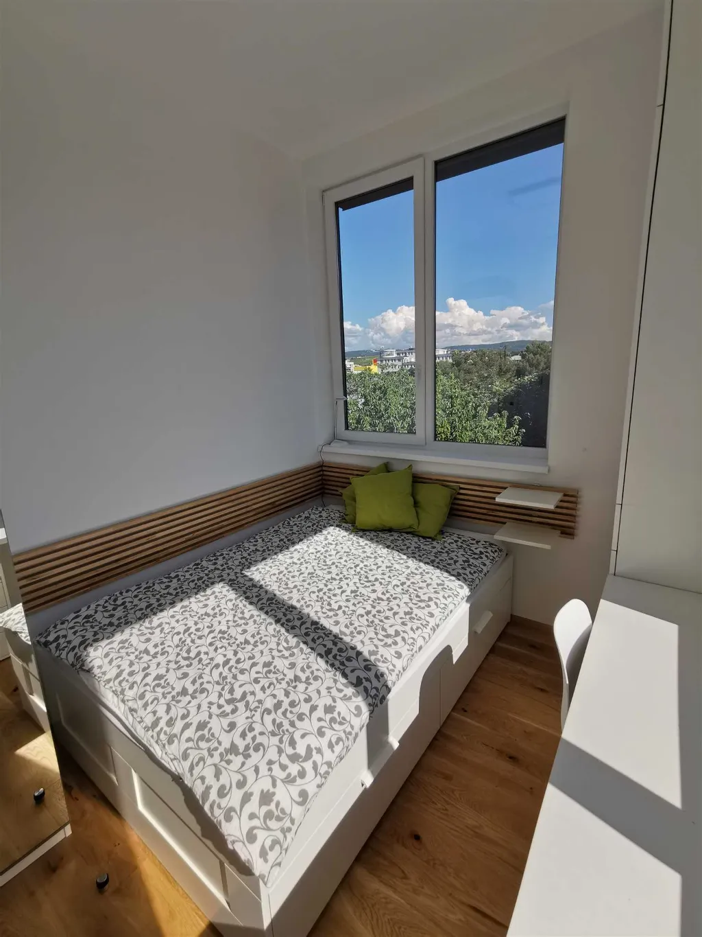 One-Bedroom Apartment in Koper for Up to 5
