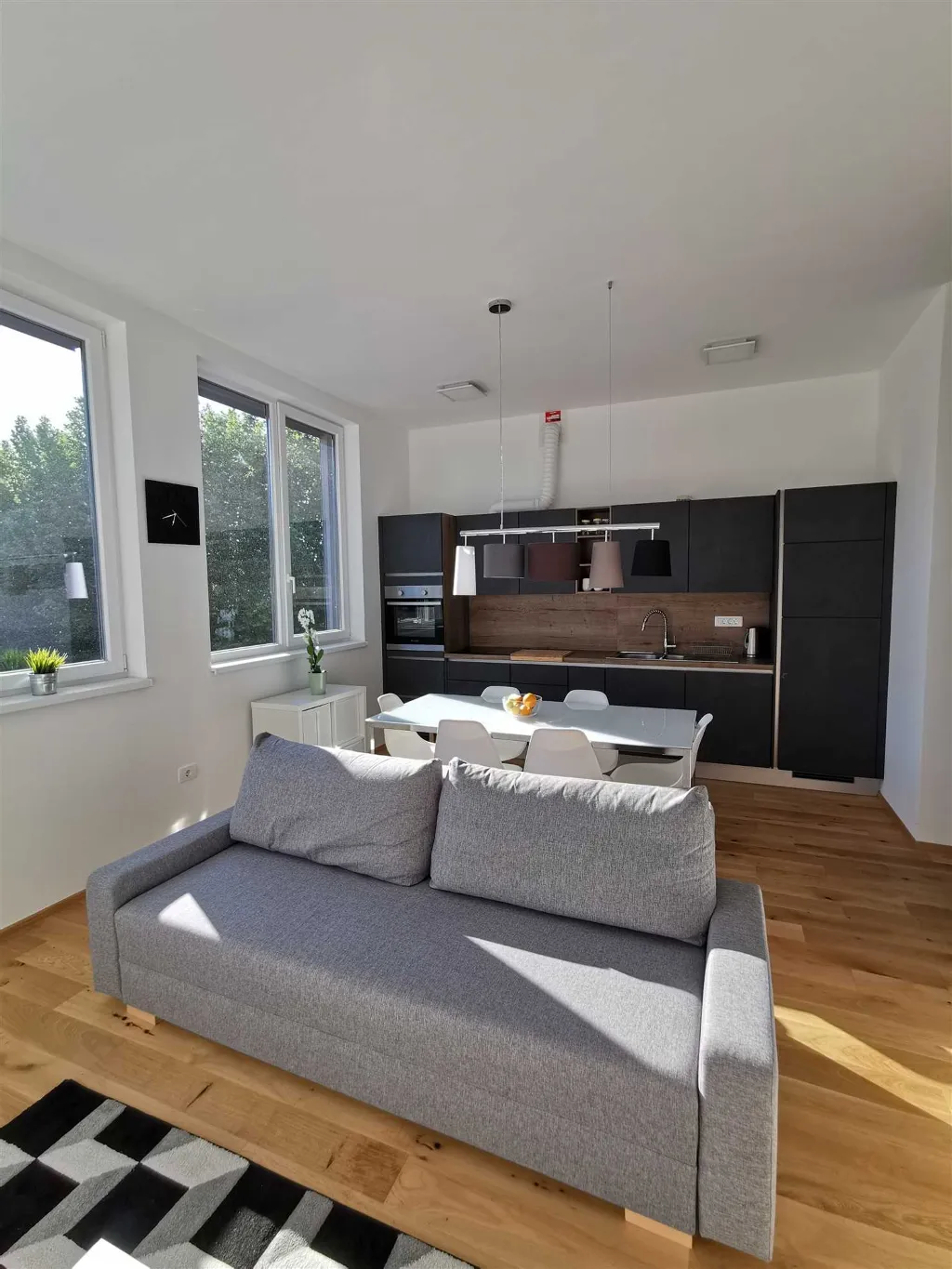 One-Bedroom Apartment in Koper for Up to 5