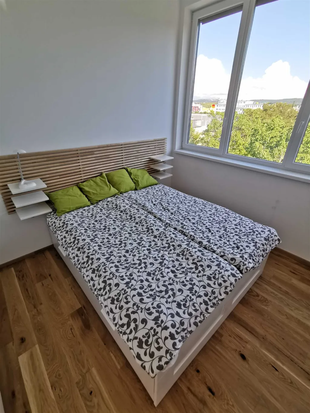 One-Bedroom Apartment in Koper for Up to 5